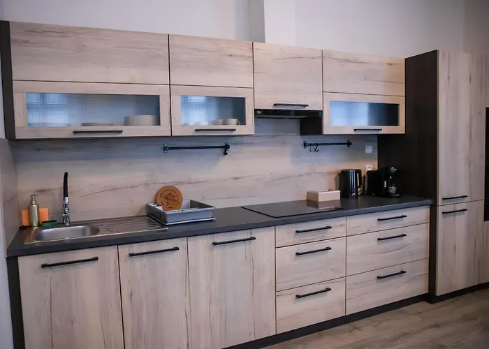 Luxusni Apartman 3Kk U Namesti - Klicperova